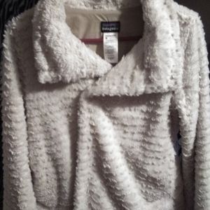 Women's Patagonia sweater